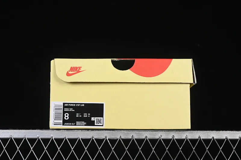 All categories Nk Air Force 1 Air Force series Nk Air Force 1 Low Air Force low-top Nike Air Force 1'07 Low Stusi co-branded beige, black and gray stitching Air Force 1 low-top casual sneakers JS8028-017